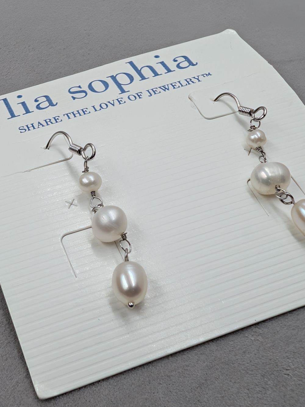 Lia Sophia White Pearl Graduated Drop Dangle Earrings | 0143